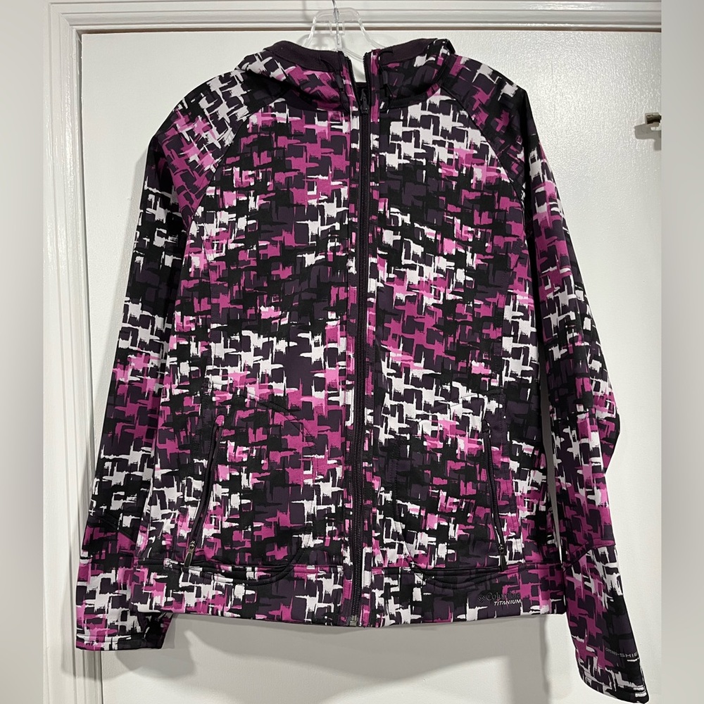 Columbia Titanium reversible fleece/jacket.